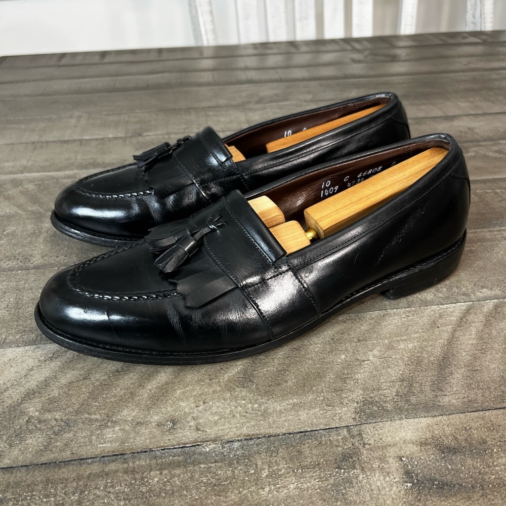 Allen Edmonds Newport Black Leather Kiltie Tassel Loafers Mens - Size 10 C